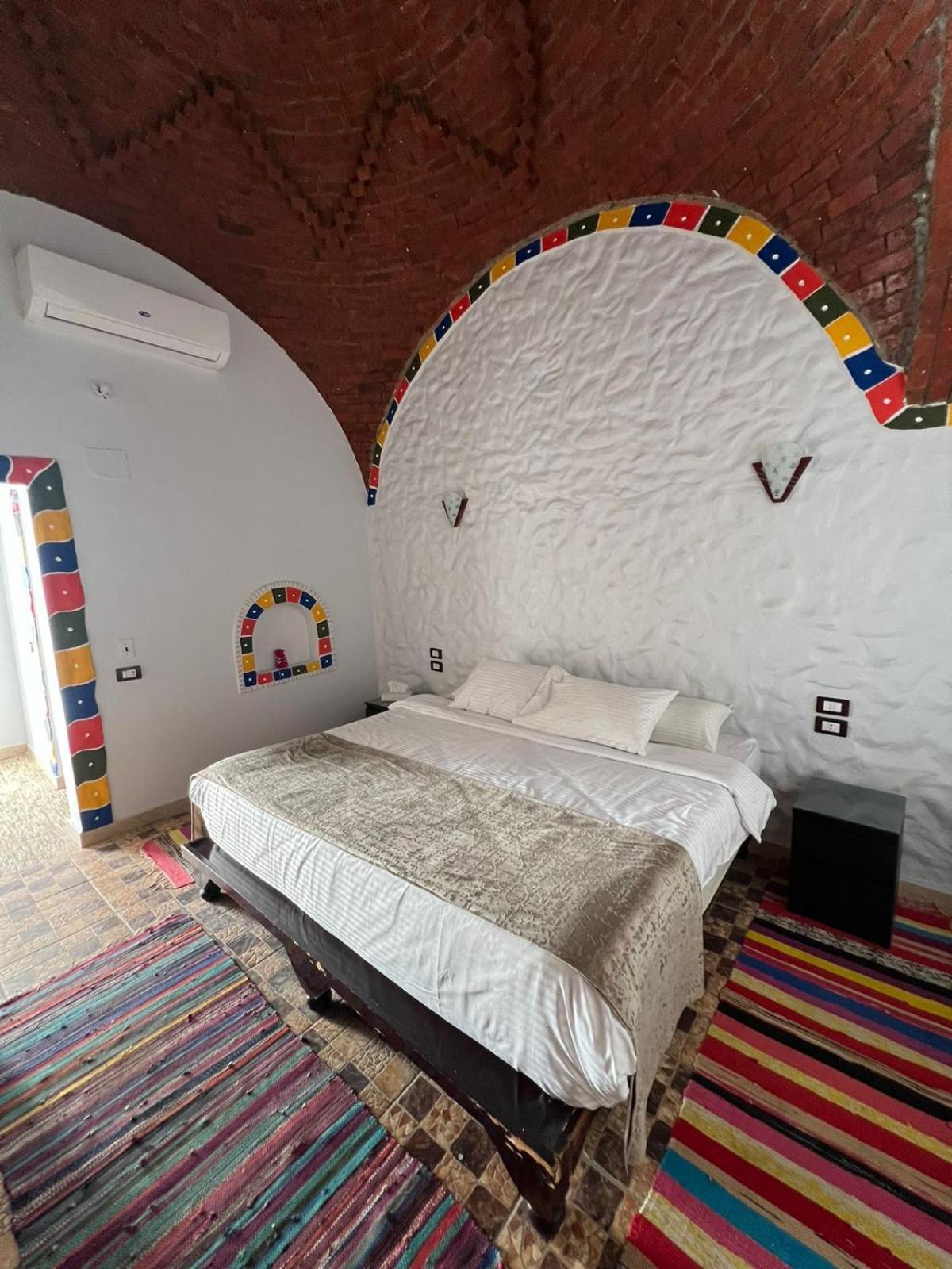 Artika Wadi Kiki Hotel アスワン エクステリア 写真