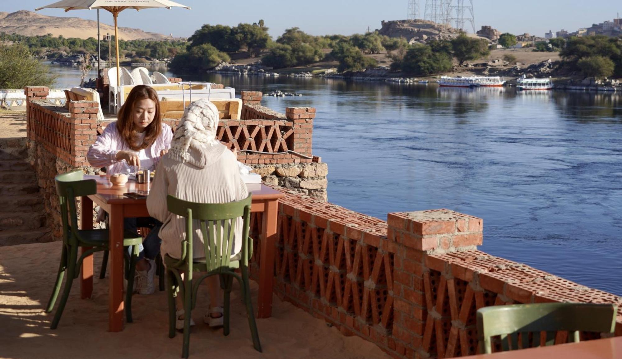 Artika Wadi Kiki Hotel アスワン エクステリア 写真