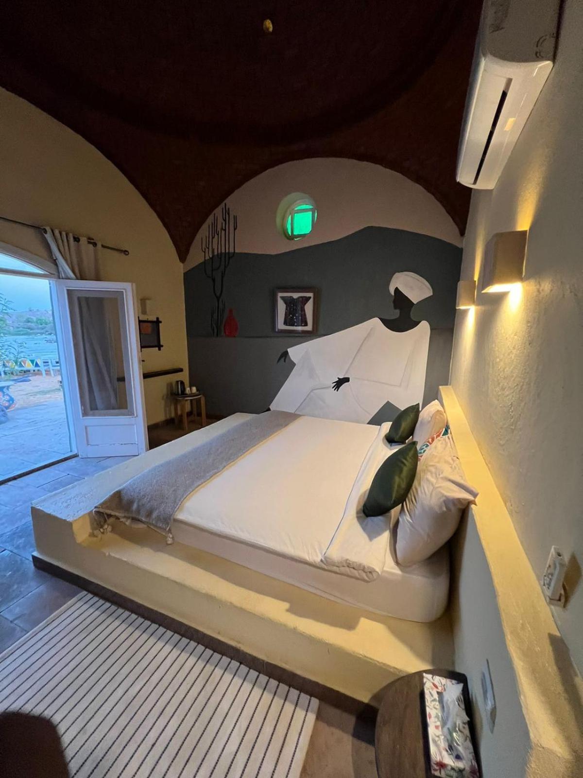 Artika Wadi Kiki Hotel アスワン エクステリア 写真