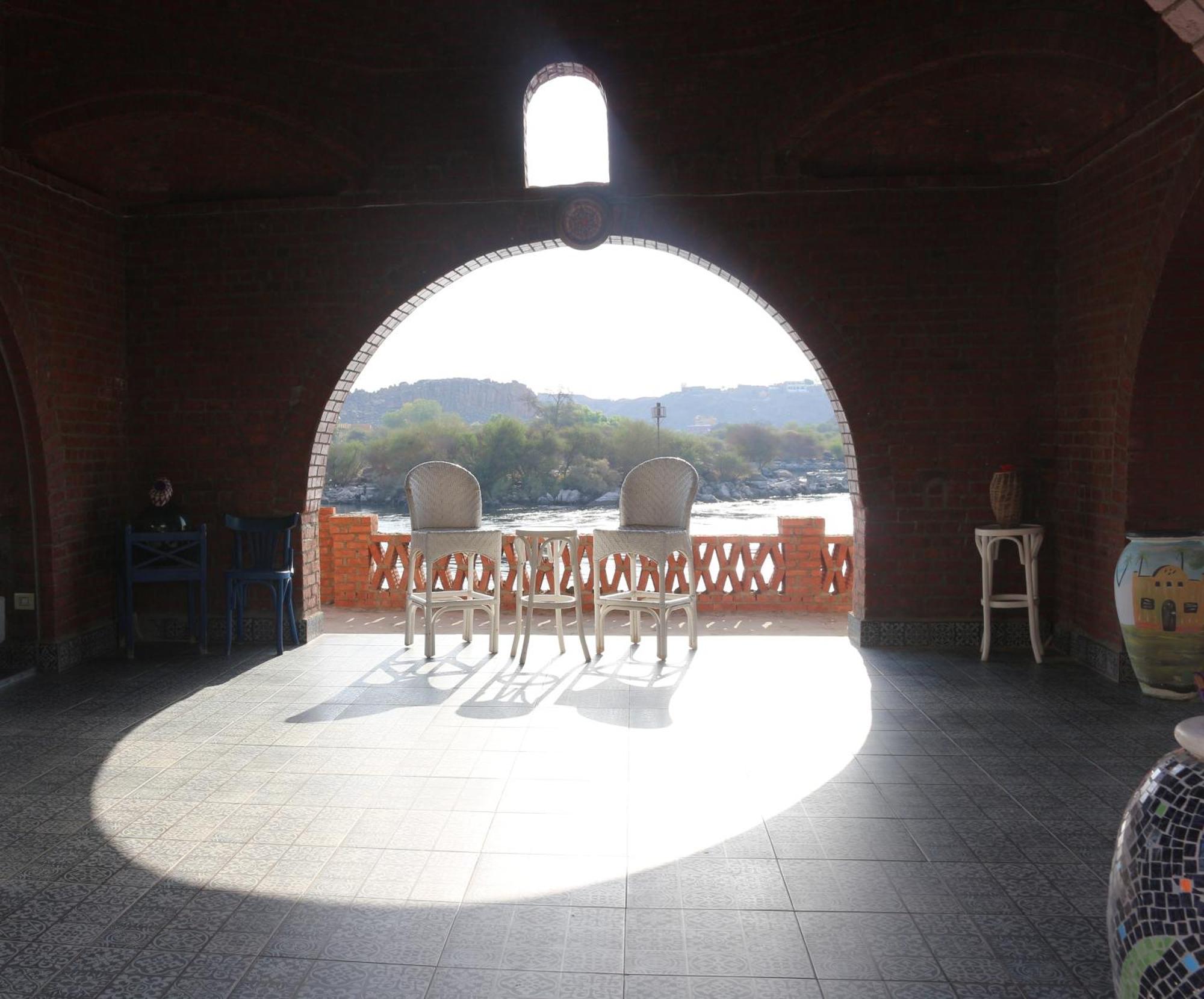 Artika Wadi Kiki Hotel アスワン エクステリア 写真