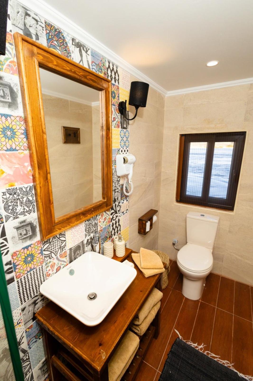 Artika Wadi Kiki Hotel アスワン エクステリア 写真